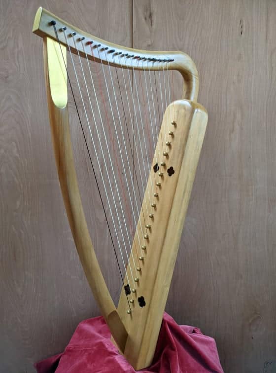 19 string Romanesque Harp